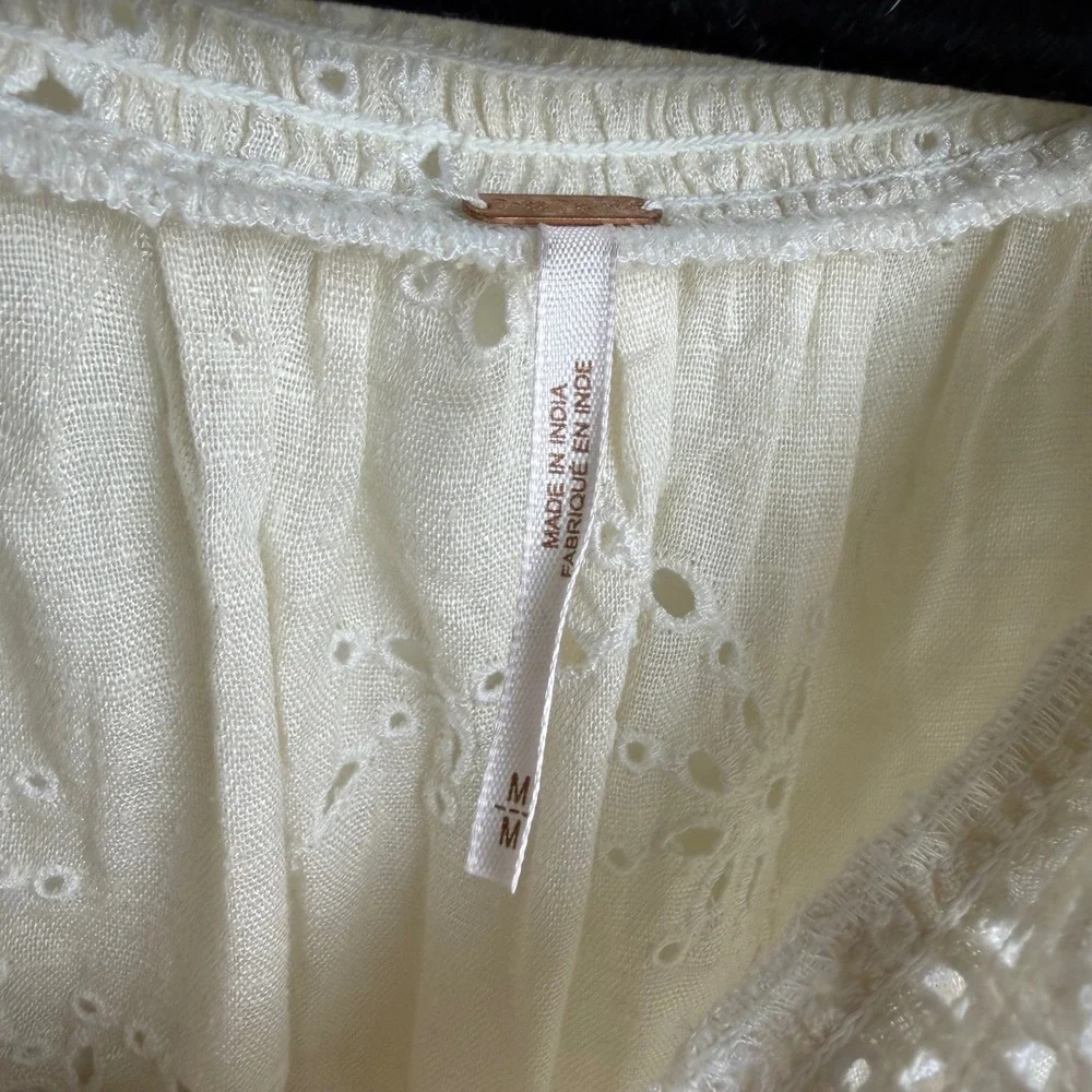 Free People Cream Eyelet Embroidery Peasant Blouse Cottagecore Puff Sleeve Top M